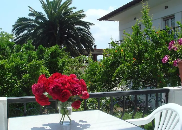 Loginos Daire Kallithea (Chalkidiki)