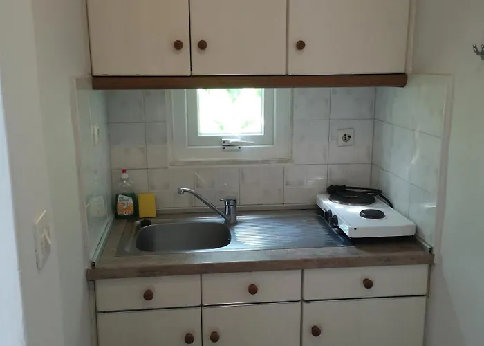 Loginos Daire Kallithea (Chalkidiki)
