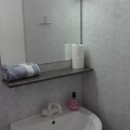 Apartament Loginos *